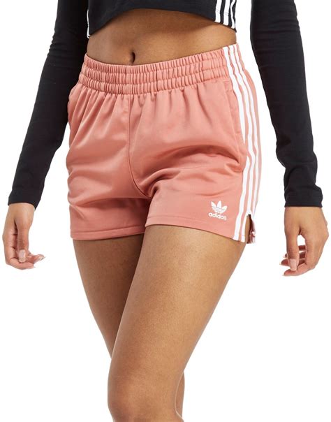 adidas kurze shorts damen|Adidas ladies shorts.